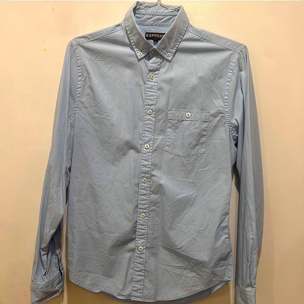 Men’s blue button up